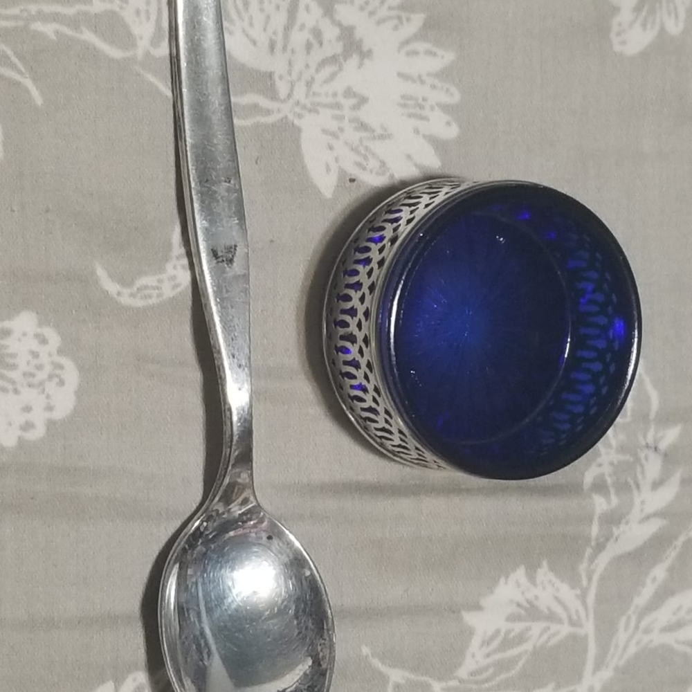 Vintage Sterling & Cobalt Blue Glass Salt Cellar With Silverpate Spoon